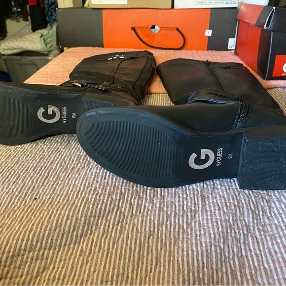 G by Guess Black Buckle Hendora 2 Boots, size 9M. With box - Picture 4 of 6